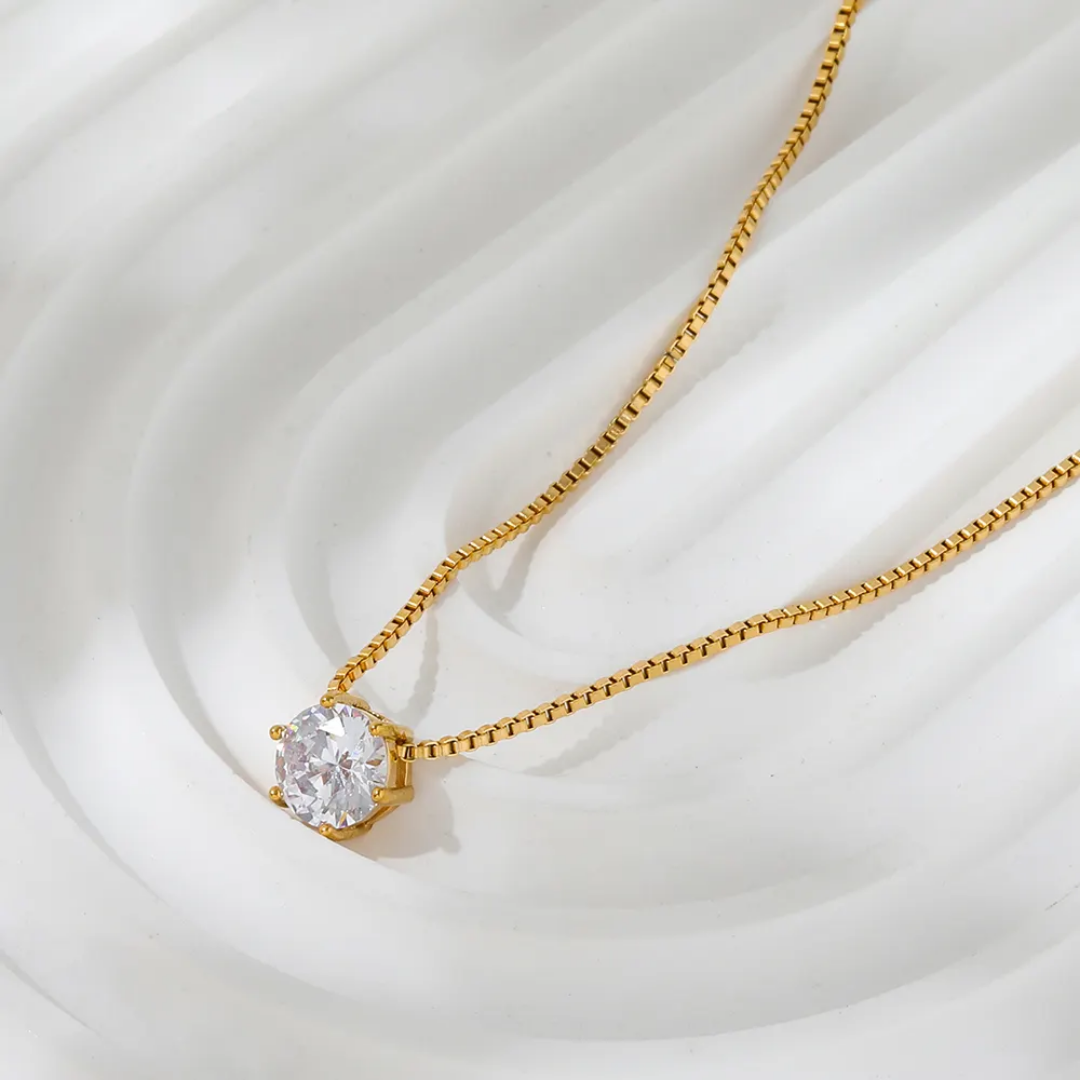 Iris Necklace