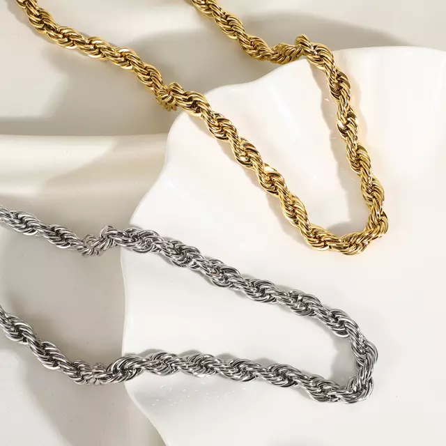 Nyx Necklace