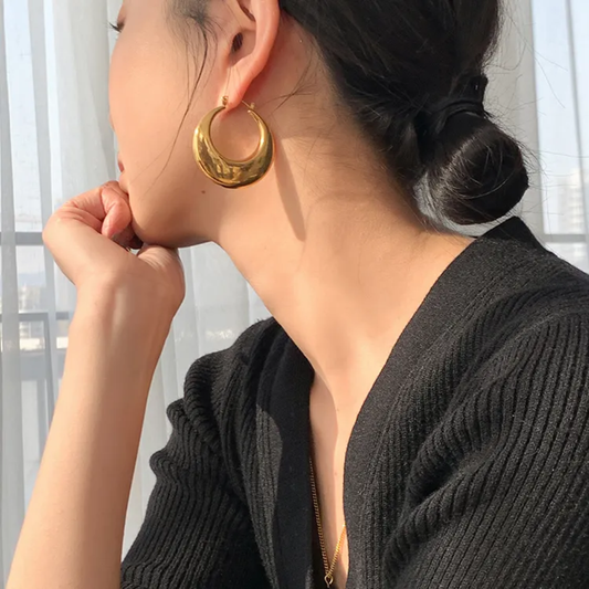 Cassandra Hoops