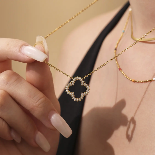 Clover Necklace
