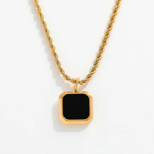 Hera Necklace